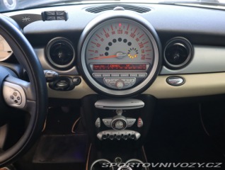 Mini Cooper Cooper D 2007