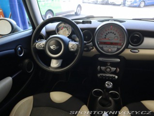 Mini Cooper Cooper D 2007