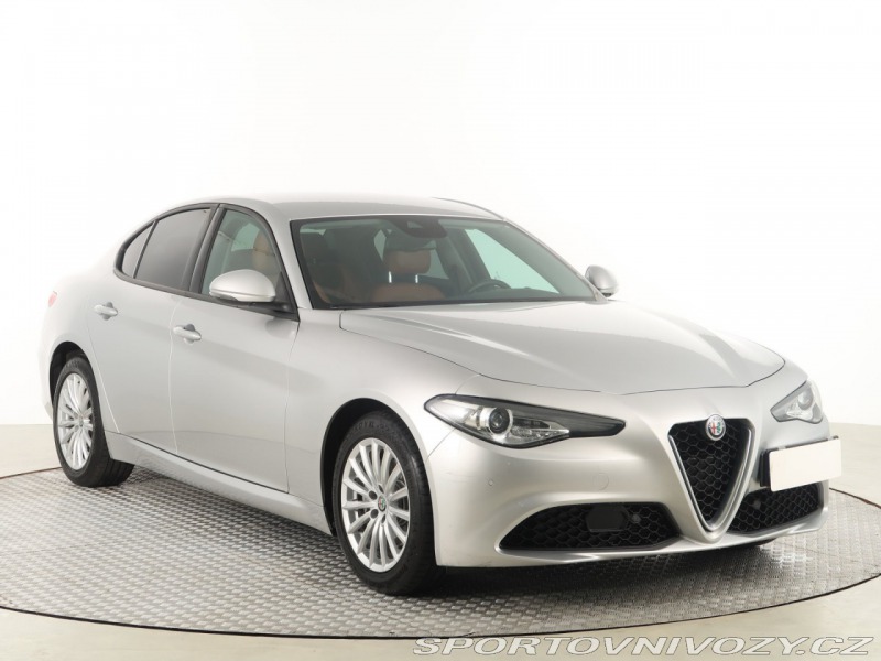 Alfa Romeo Giulia 2.0 Turbo