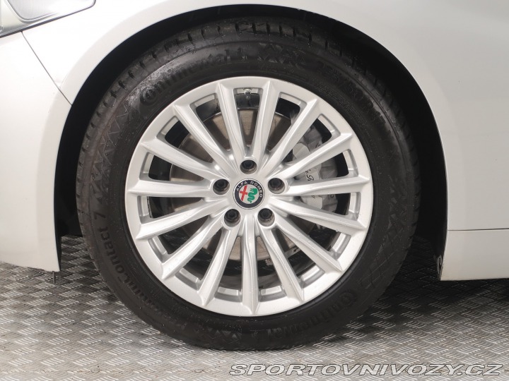 Alfa Romeo Giulia 2.0 Turbo 2019