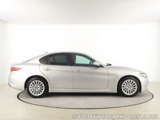 Alfa Romeo Giulia 2.0 Turbo 2019
