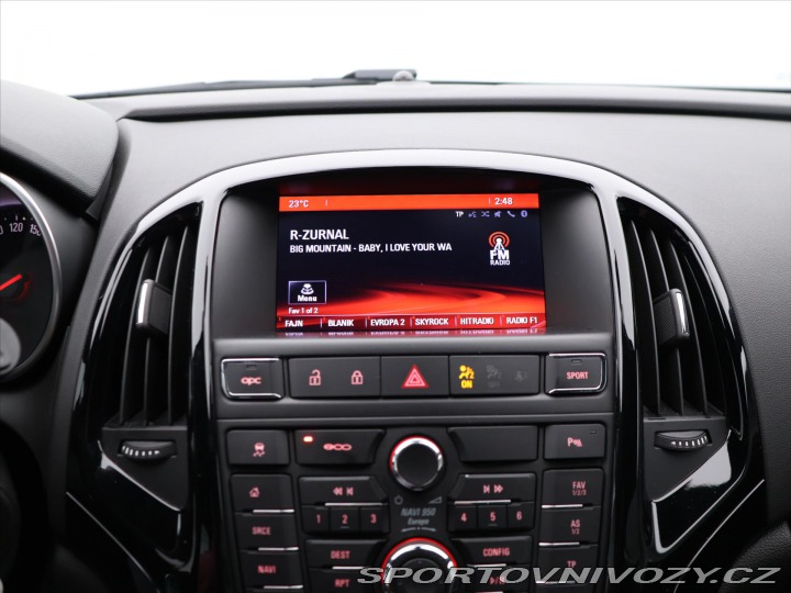 Opel Astra 2,0 T 206kW OPC Black Edi 2016