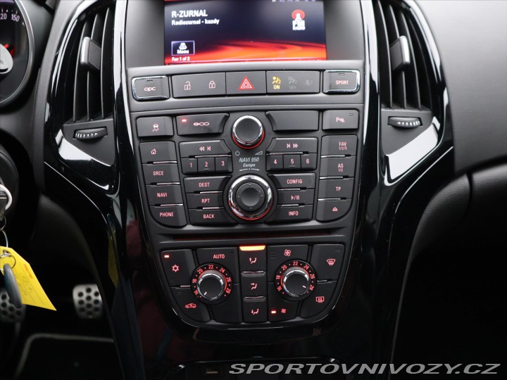 Opel Astra 2,0 T 206kW OPC Black Edi 2016
