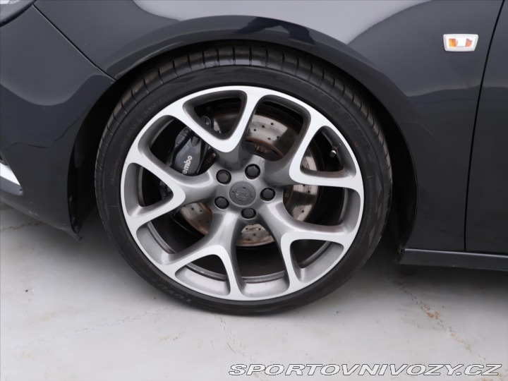 Opel Astra 2,0 T 206kW OPC Black Edi 2016