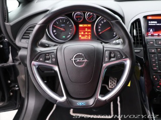 Opel Astra 2,0 T 206kW OPC Black Edi 2016