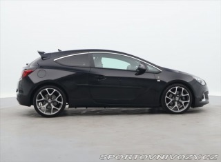 Opel Astra 2,0 T 206kW OPC Black Edi 2016