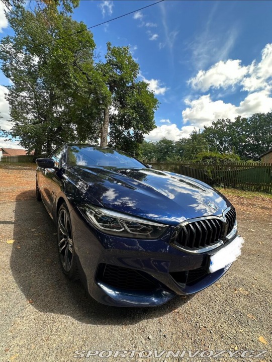 BMW 8 840i 1800