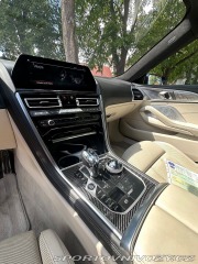 BMW 8 840i 1800