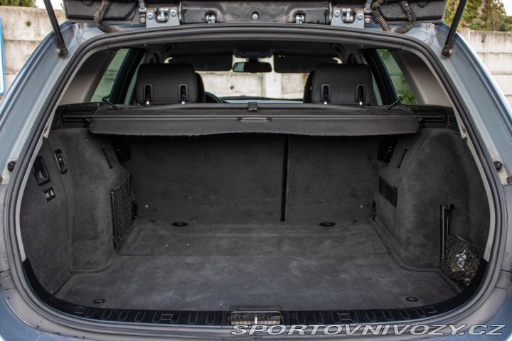 BMW 3  2008