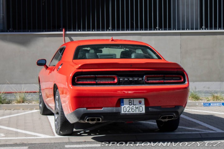 Dodge Challenger 3.6 SXT / 227kW / A8 / Z 2019