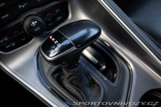 Dodge Challenger 3.6 SXT / 227kW / A8 / Z 2019