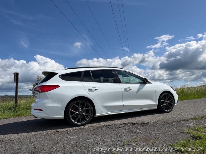 Ford Focus ST Performance Pack 2020