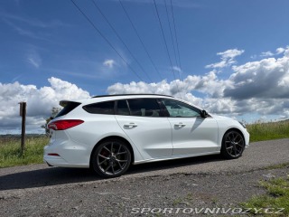 Ford Focus ST Performance Pack 2020
