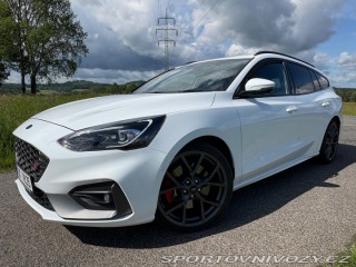 Ford Focus ST Performance Pack 2020