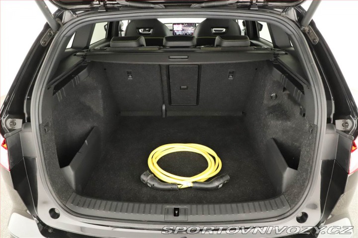 Škoda Enyaq iV RS (82 kWh), SoH 90% 2023