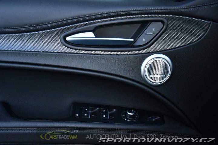 Alfa Romeo Stelvio 2.9 V6 Bi-T 520PS QUADRIF 2024