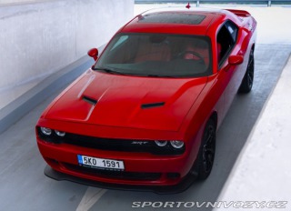 Dodge Challenger SXT PLUS 2015