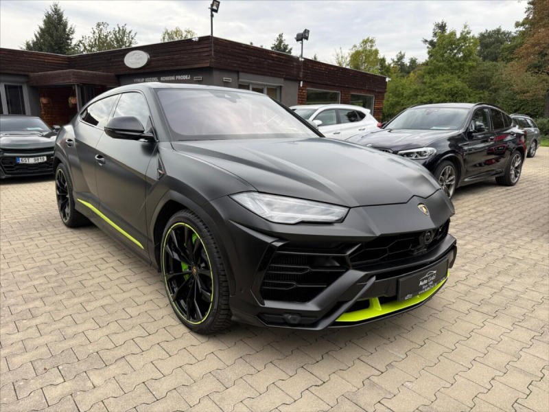 Lamborghini Urus 4.0 V8 Ceramic