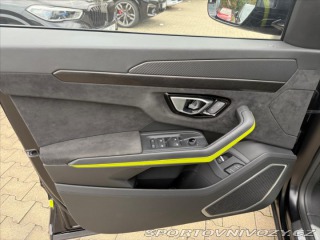 Lamborghini Urus 4.0 V8 Ceramic 2023