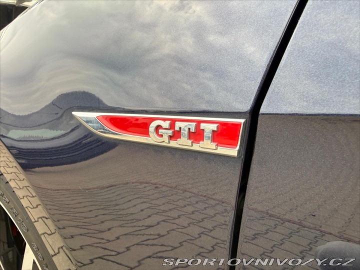 Volkswagen Golf 2.0 GTI DSG 2015