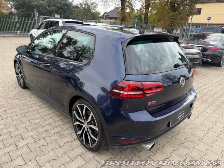 Volkswagen Golf 2.0 GTI DSG 2015