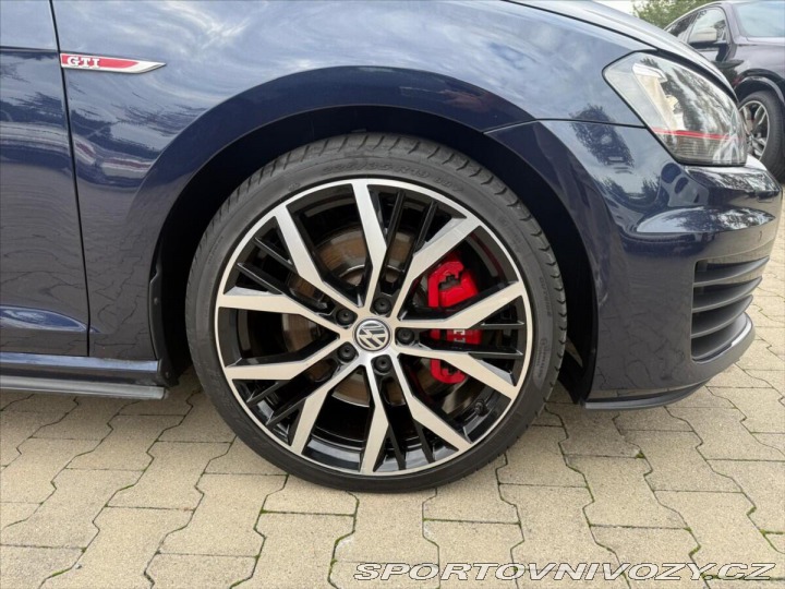 Volkswagen Golf 2.0 GTI DSG 2015