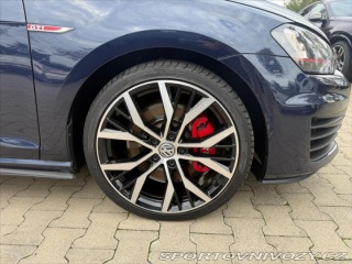 Volkswagen Golf 2.0 GTI DSG 2015