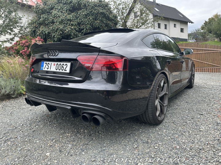 Audi S5 Sportback 2011