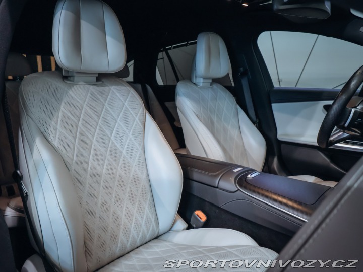 Mercedes-Benz E E 450 4MATIC 280 kW AMG 2023