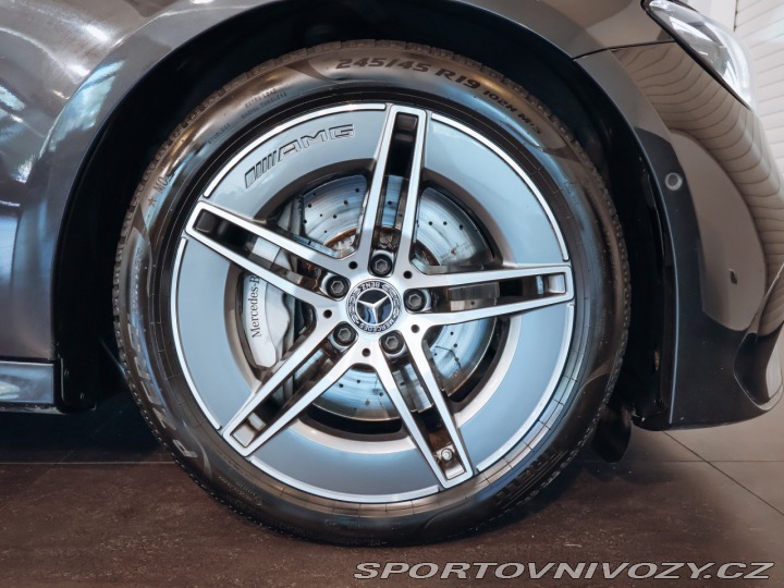 Mercedes-Benz E E 450 4MATIC 280 kW AMG 2023