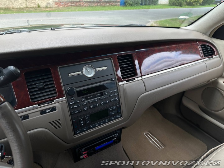 Ostatní značky Ostatní modely Lincoln Cartier L Town Car 2002