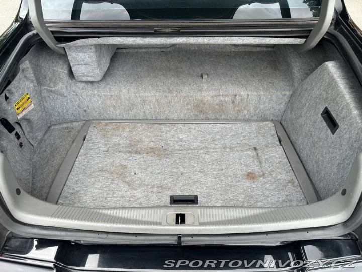 Ostatní značky Ostatní modely Lincoln Cartier L Town Car 2002