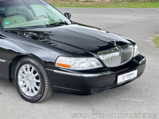 Ostatní značky Ostatní modely Lincoln Cartier L Town Car 2002