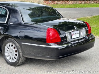 Ostatní značky Ostatní modely Lincoln Cartier L Town Car 2002