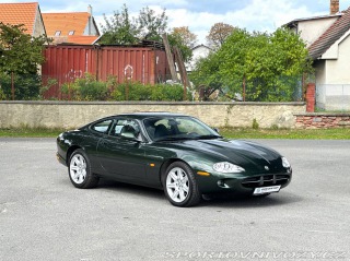 Jaguar XK8 
