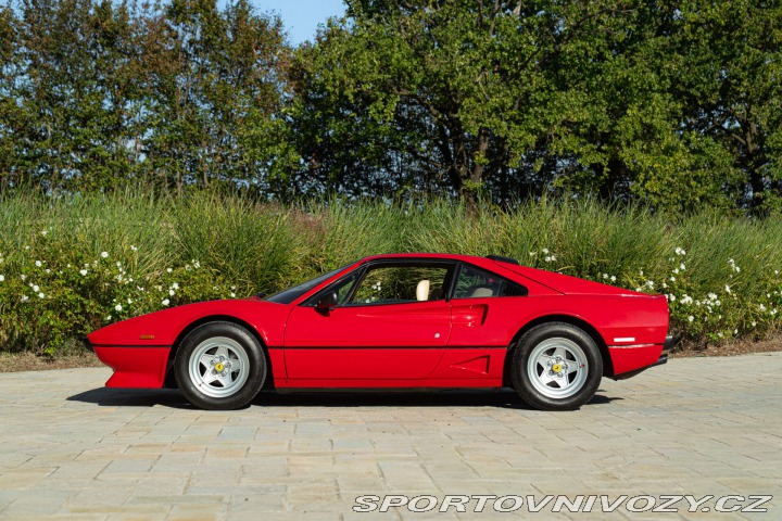 Ferrari 208 GTB TURBO 1982