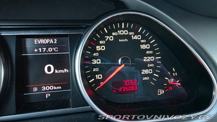 Audi Ostatní modely Q7 3,0 TDI 176kW Quattro - 2010