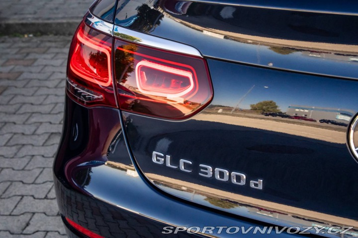 Mercedes-Benz Ostatní modely GLC SUV SUV  300 d 4MATIC AMG Lin 2022