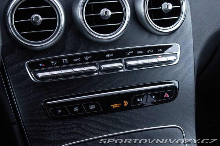 Mercedes-Benz Ostatní modely GLC SUV SUV  300 d 4MATIC AMG Lin 2022