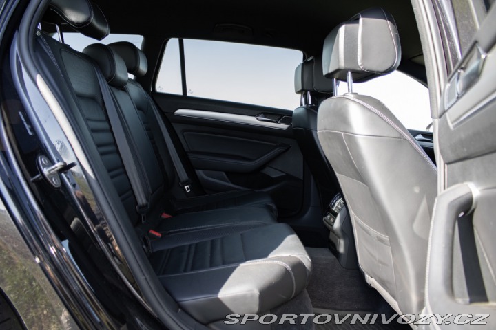 Volkswagen Ostatní modely Passat Variant Variant 2.0 TSI Highline 2015