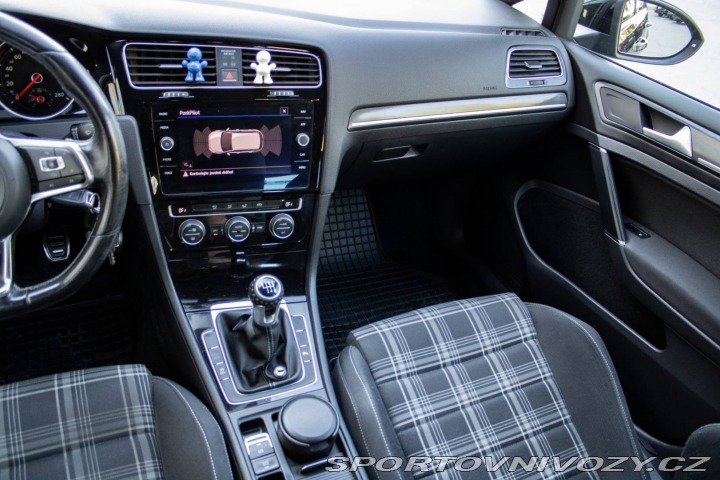 Volkswagen Golf 2.0 TDI GTD / 135kW / M6 2017