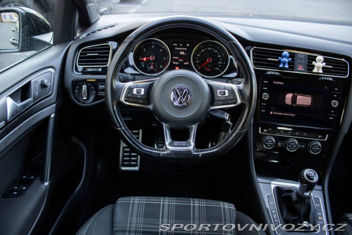 Volkswagen Golf 2.0 TDI GTD / 135kW / M6 2017