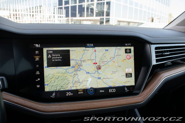 Volkswagen Ostatní modely Touareg 3.0 TDI R-Line 4Motion / 2020