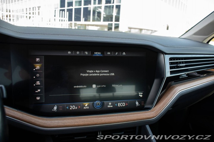 Volkswagen Ostatní modely Touareg 3.0 TDI R-Line 4Motion / 2020