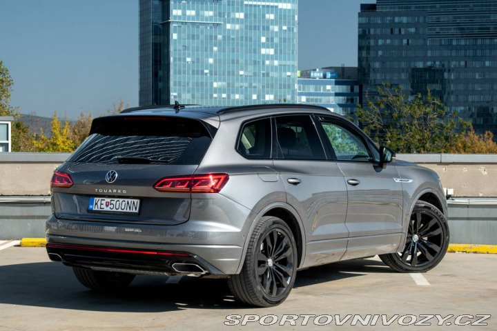 Volkswagen Ostatní modely Touareg 3.0 TDI R-Line 4Motion / 2020