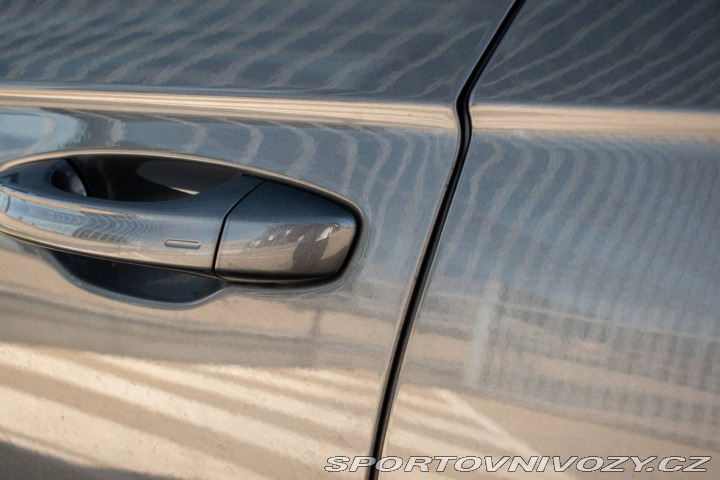 Volkswagen Ostatní modely Touareg 3.0 TDI R-Line 4Motion / 2020