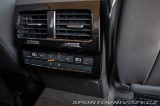 Volkswagen Ostatní modely Touareg 3.0 TDI R-Line 4Motion / 2020