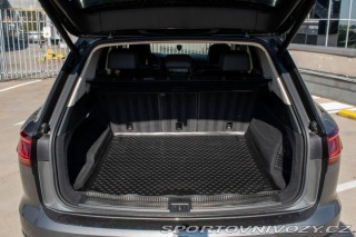 Volkswagen Ostatní modely Touareg 3.0 TDI R-Line 4Motion / 2020