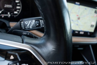 Volkswagen Ostatní modely Touareg 3.0 TDI R-Line 4Motion / 2020