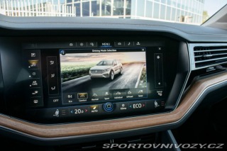 Volkswagen Ostatní modely Touareg 3.0 TDI R-Line 4Motion / 2020